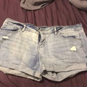 Aeropostale midi shorts